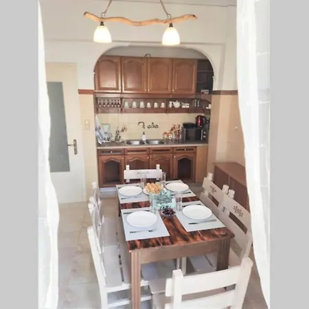 Apartment 95 M2, Center Of Sitia, Wifi, 350M Beach מראה חיצוני תמונה