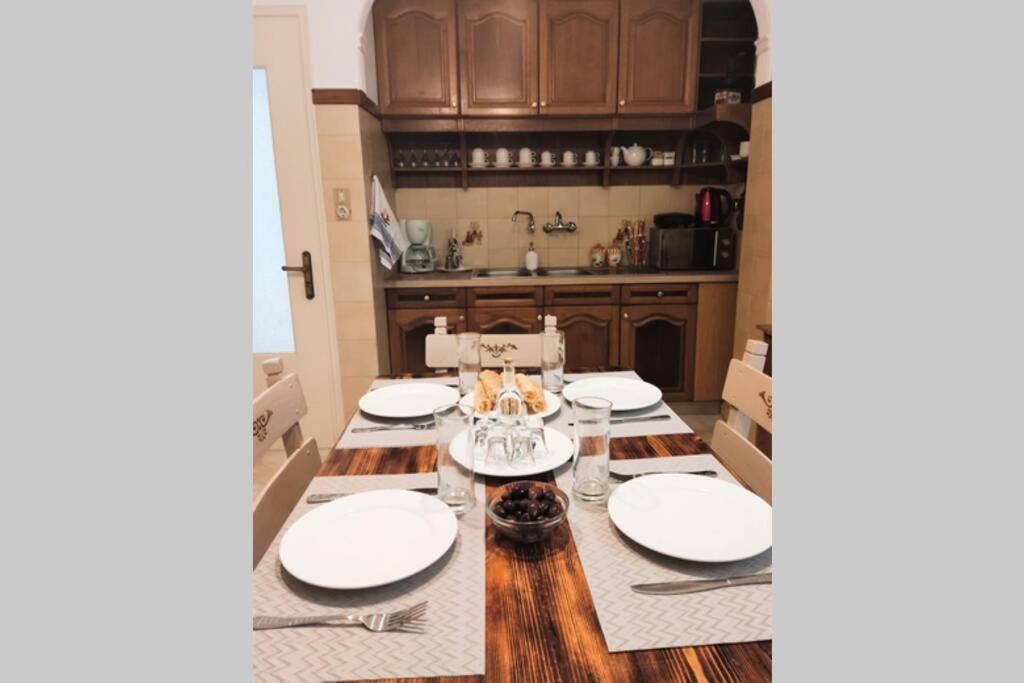 95 M2, Center Of Sitia, Wifi, 350m Sitia (Crete)